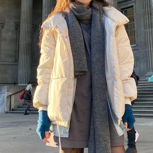 White off puffer jacket, oversized, one size